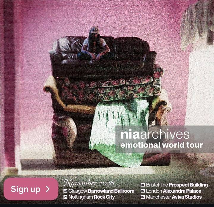 Nia Archives tour poster